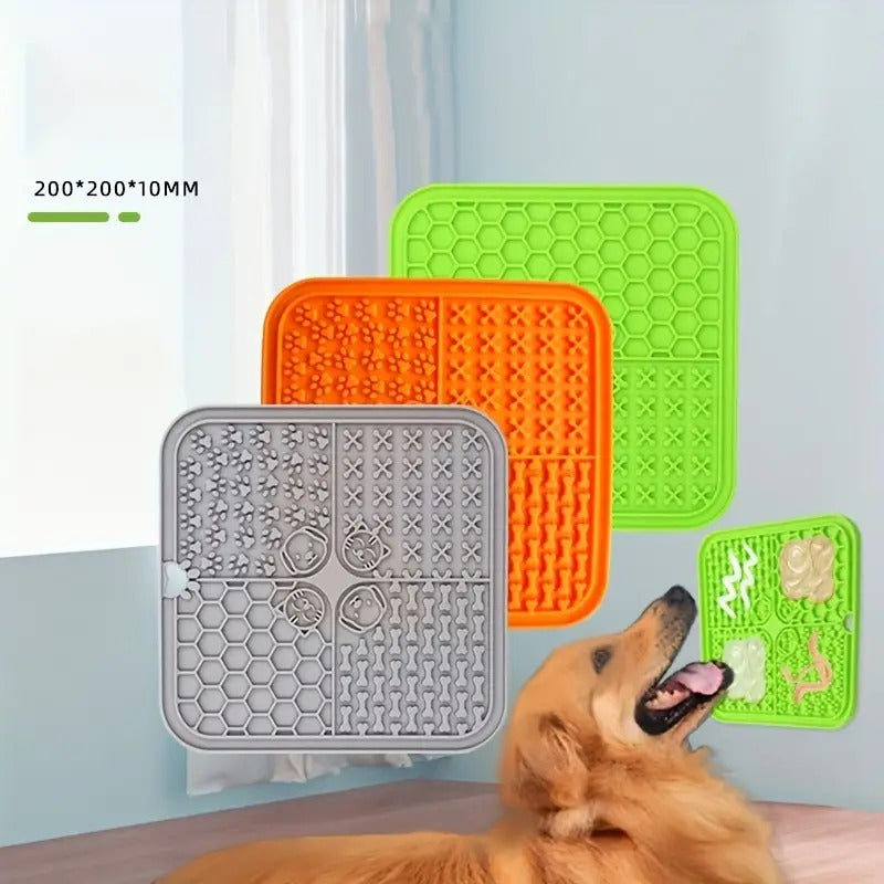 Silicone Lick Mat for Dogs & Cats